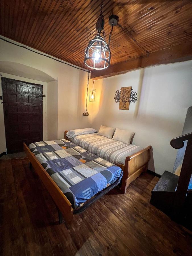 El Refugio Del Busgosu Villa Pen ภายนอก รูปภาพ